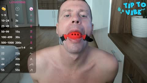 Snapshot of smallnipples chatting on 8, 12, 2024 Alex online show from 8, 12, 2024