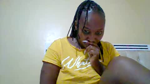 Snapshot of smartqueen1 chatting on 4, 7, 2026 Katerina online show from 4, 7, 2026