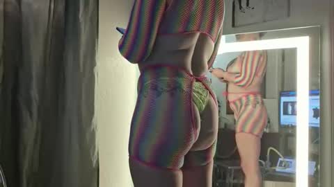 smashinganna916 online show from 16, 2, 2026