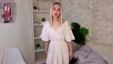 The girl from the dream by name Mary online show from 13, 10, 2025