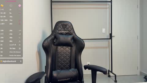 Emily Burns online show from 31, 10, 2025