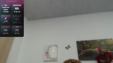 Snapshot of smilet_milf chatting on 26, 4, 2026 Smileth online show from 26, 4, 2026