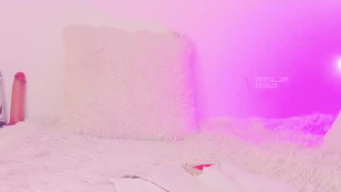 Snapshot of smiling__girl chatting on 13, 2, 2025 online show from 13, 2, 2025