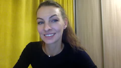 Snapshot of smiling_lexa chatting on 4, 11, 2025 smiling_lexa online show from 4, 11, 2025