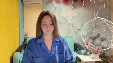 smiling_riddle online show from 3, 11, 2025