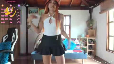 Snapshot of smilingsalor chatting on 8, 3, 2025 SmilingSalor online show from 8, 3, 2025