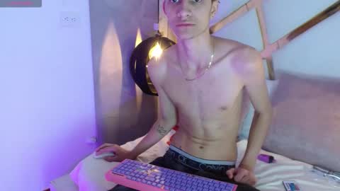 Snapshot of smithfoxx chatting on 25, 9, 2025 Smithfoxx online show from 25, 9, 2025