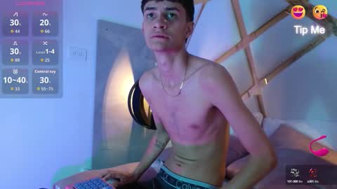 Snapshot of smithfoxx chatting on 8, 10, 2025 Smithfoxx online show from 8, 10, 2025