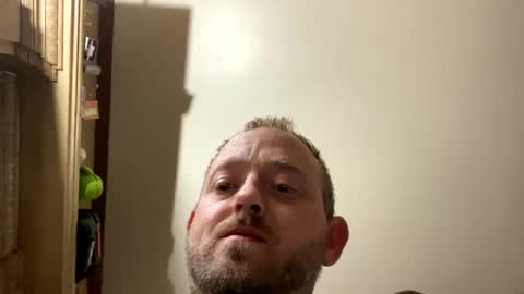 smokeymt420 online show from 15, 2, 2025