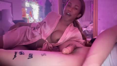 smokypxprinessdonut online show from 31, 1, 2025