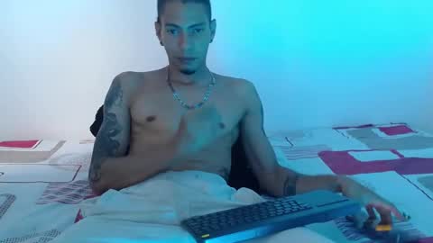 Snapshot of smooke_skinny chatting on 12, 9, 2025 Daniel Aston online show from 12, 9, 2025