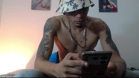 Snapshot of smooke_skinny chatting on 26, 10, 2025 Daniel Aston online show from 26, 10, 2025