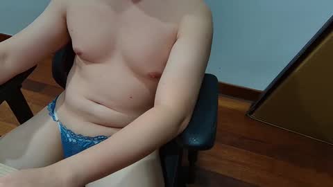 smoothasianm online show from 18, 5, 2026