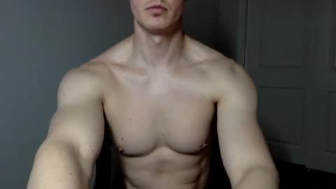 Snapshot of smoothflexiblemuscle chatting on 19, 2, 2025 SmoothFlexibleMuscle online show from 19, 2, 2025
