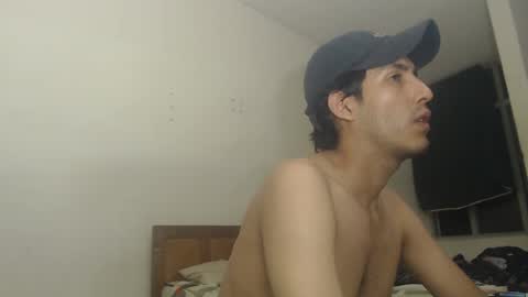 Snapshot of snackontime19 chatting on 13, 9, 2025 snackontime19 online show from 13, 9, 2025