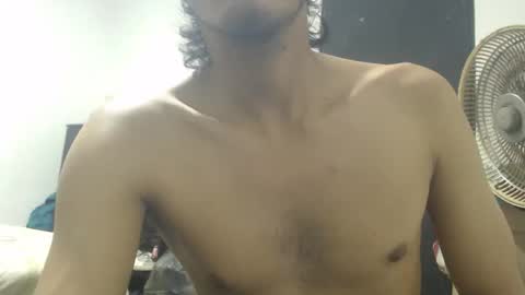 Snapshot of snackontime19 chatting on 28, 10, 2025 snackontime19 online show from 28, 10, 2025