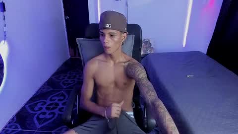 snak_master1 online show from 10, 4, 2026