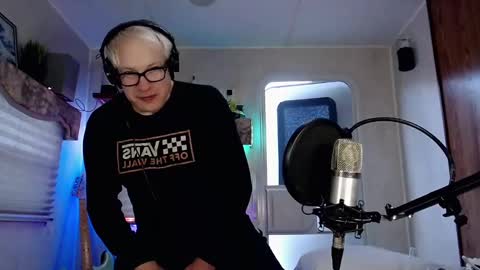 Viiscount  Snarfle Von Snarfenberg online show from 2, 3, 2025