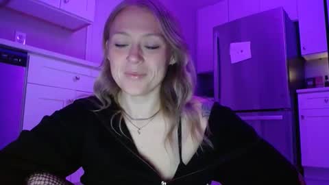 sneakyalicek online show from 8, 1, 2026