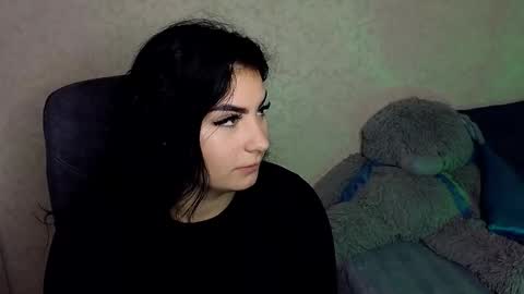 Olivia online show from 16, 10, 2025