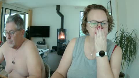 Snoeske and Woodwurm online show from 29, 12, 2024