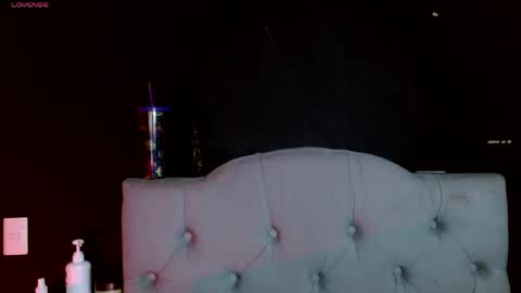 Snapshot of snow_baall chatting on 4, 6, 2026 IG OF red moonn online show from 4, 6, 2026