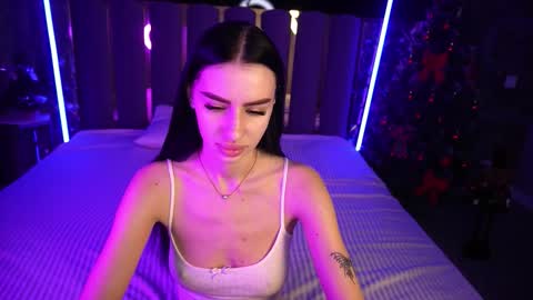 snow_whiteeex online show from 23, 12, 2025