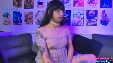 Snapshot of snowblack_ chatting on 6, 5, 2026 Snow and Bubble online show from 6, 5, 2026