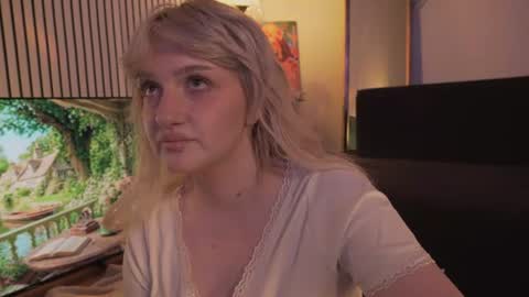 Ellie online show from 7, 7, 2026