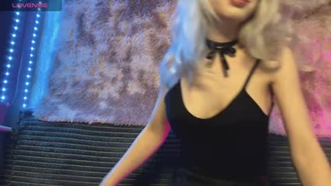 snowy_alice online show from 10, 4, 2026