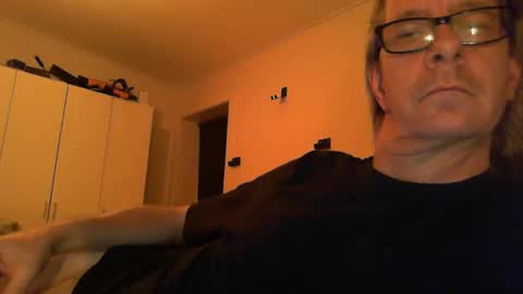 Snapshot of snub71 chatting on 23, 2, 2025 snub71 online show from 23, 2, 2025