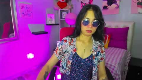 Snapshot of soffi_roberts chatting on 13, 9, 2025 sofiia online show from 13, 9, 2025