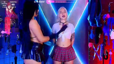 Charlotte and cloe online show from 19, 2, 2026