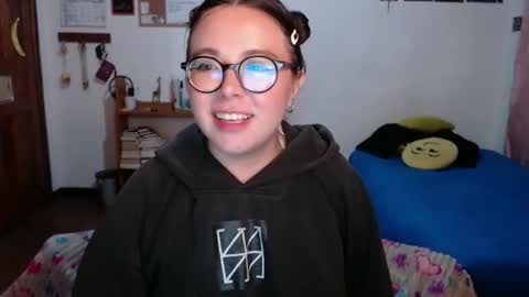 Snapshot of sofi_lynch chatting on 17, 5, 2026 Sofi Lynch online show from 17, 5, 2026
