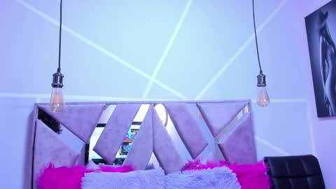 Sofi Noa online show from 23, 9, 2025