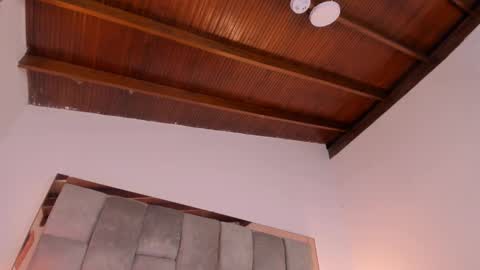 Sofia Vasquez online show from 13, 9, 2025