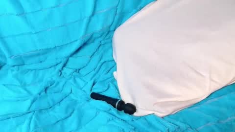 Sofia here online show from 10, 3, 2025