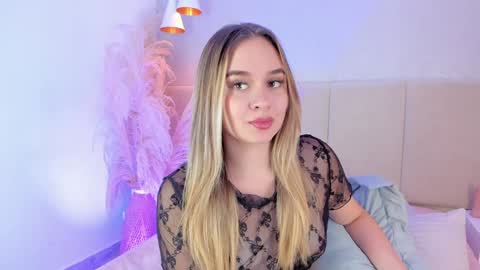 Snapshot of sofia_pamela chatting on 14, 1, 2025 SOFIA PAMELA online show from 14, 1, 2025