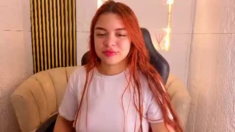 Snapshot of sofia_red_cn chatting on 14, 7, 2026 sofia_red_cn online show from 14, 7, 2026