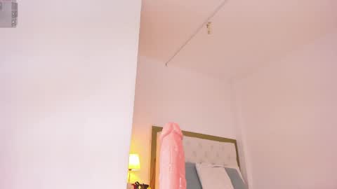 Sara online show from 19, 4, 2026