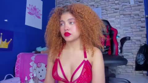 sofiacastillo01 online show from 8, 2, 2025