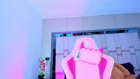 Sofia  online show from 18, 12, 2024