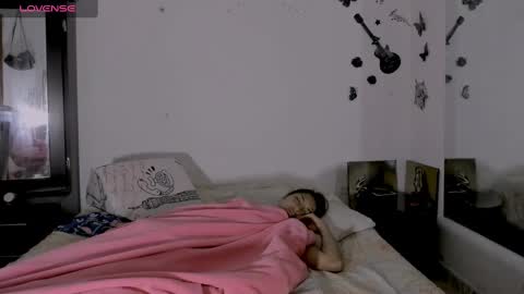 Snapshot of sofiacruz16 chatting on 7, 12, 2024 sofiacruz16 online show from 7, 12, 2024