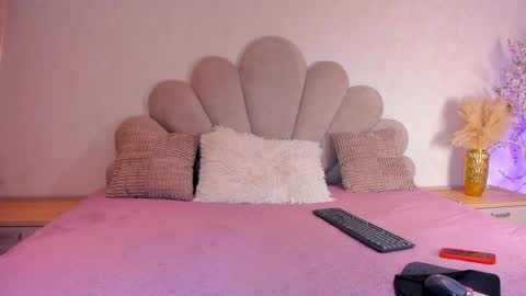Snapshot of sofiagomez_1 chatting on 25, 5, 2026 SOFI online show from 25, 5, 2026