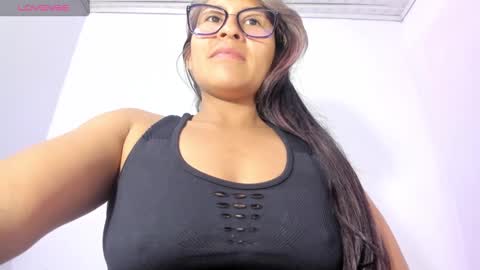 sofii milk online show from 2, 1, 2025