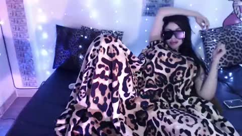 SOFIA NIX online show from 23, 2, 2025