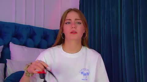 Snapshot of sofiasarvain chatting on 5, 8, 2026 Sofia online show from 5, 8, 2026