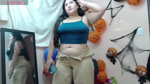 sofi lara online show from 6, 11, 2025