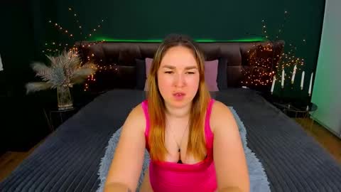 sofii_darling online show from 12, 2, 2026