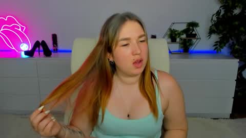 sofii_darling online show from 2, 3, 2026